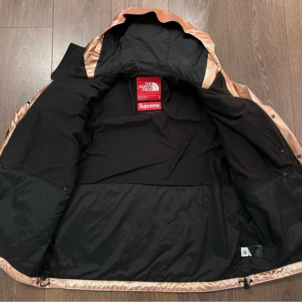 NWOT Supreme x The North Face Metallic Mountain Parka Rose Gold SUP-SS18… - Picture 6 of 9